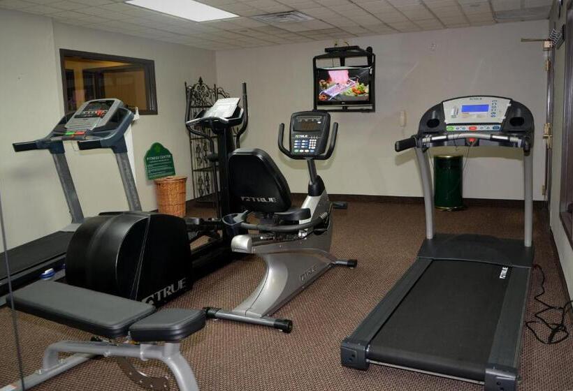 فندق Wingate By Wyndham West Monroe