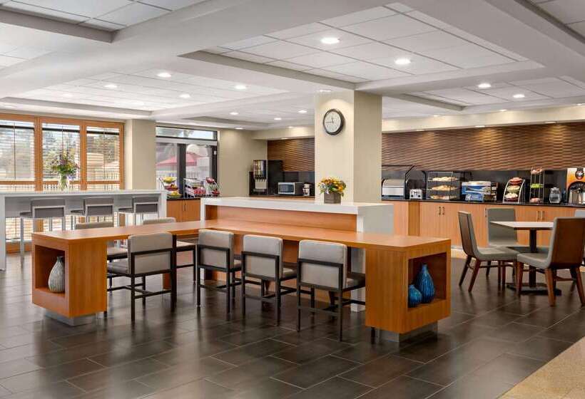 هتل Wingate By Wyndham Wilmington