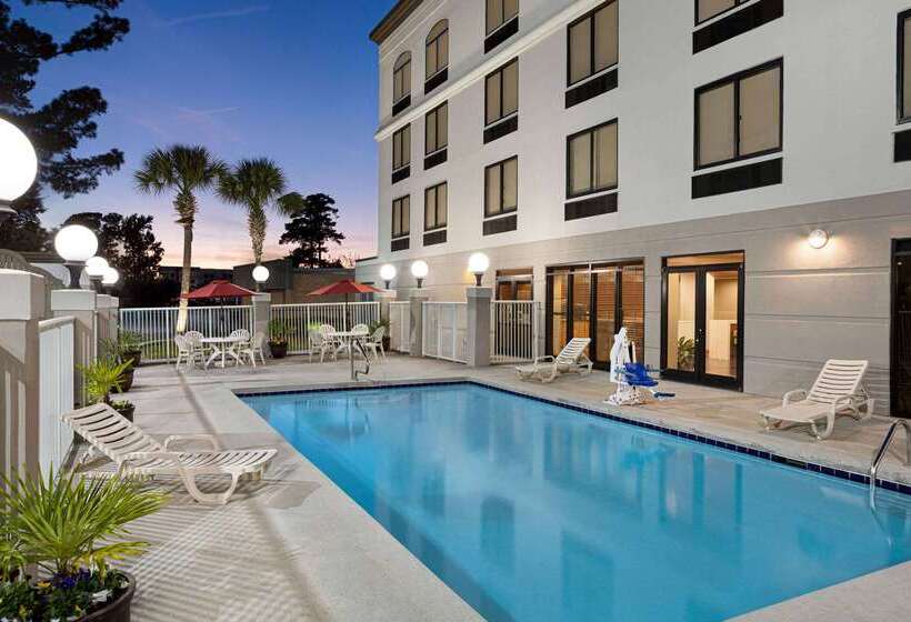 בית מלון כפרי Wingate By Wyndham Wilmington