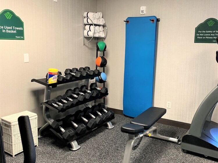 בית מלון כפרי Wingate By Wyndham Wilmington