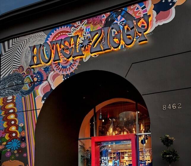 Отель Ziggy Los Angeles