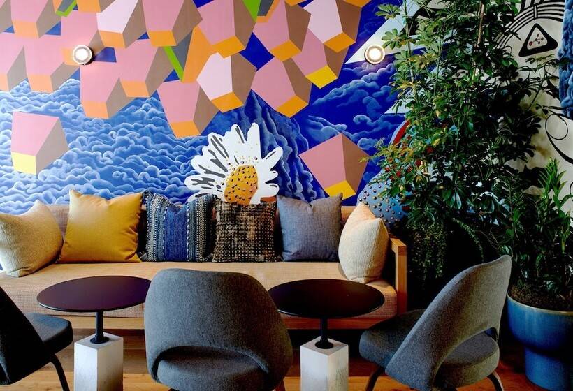 Отель Ziggy Los Angeles