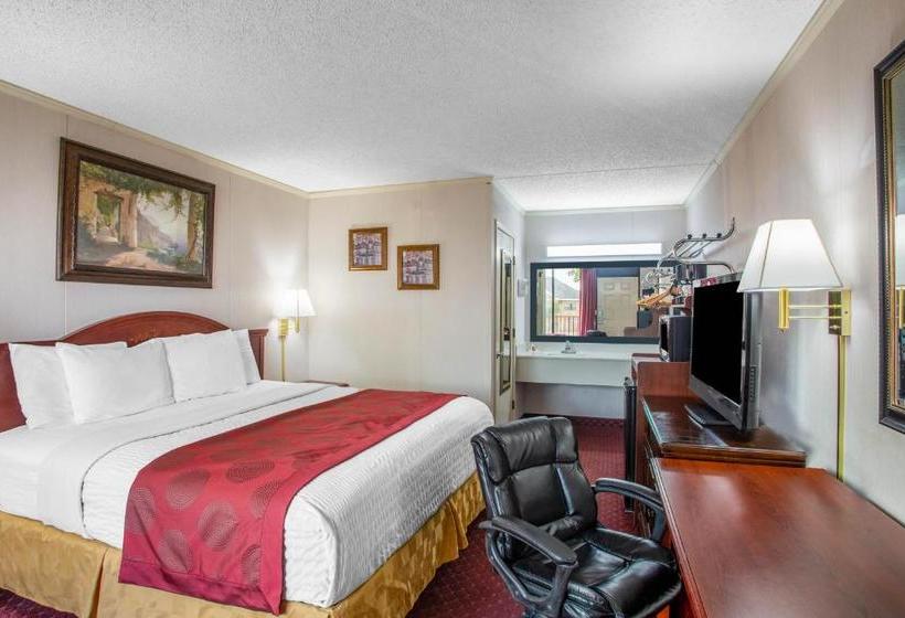 فندق على الطريق Ramada By Wyndham Branson