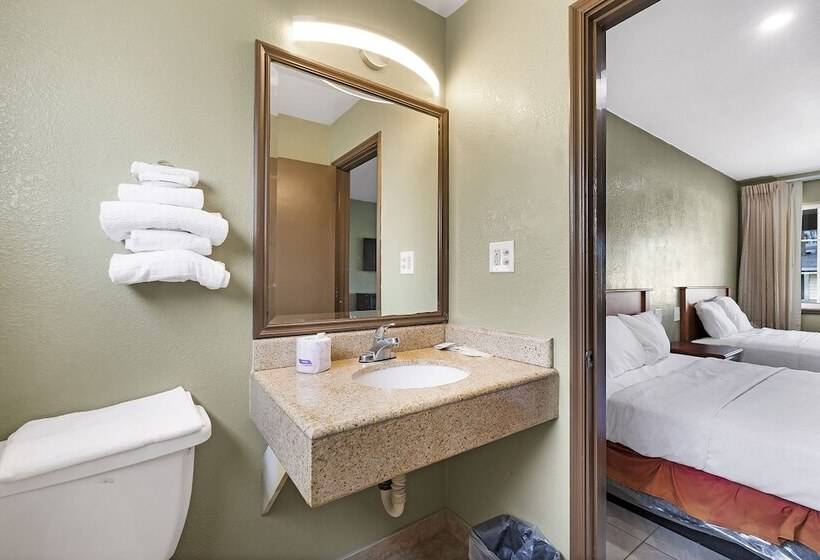 فندق على الطريق Safari Inn  Chico
