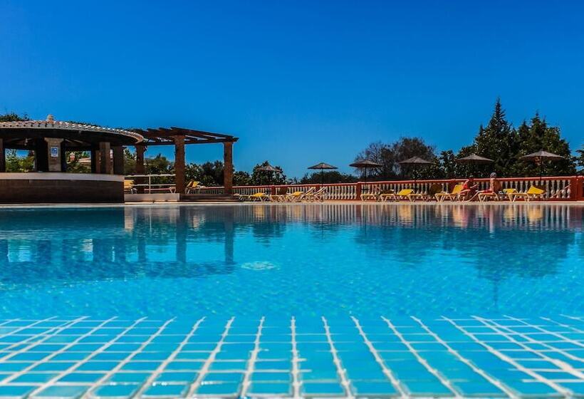 استراحتگاه Colina Da Lapa & Villas