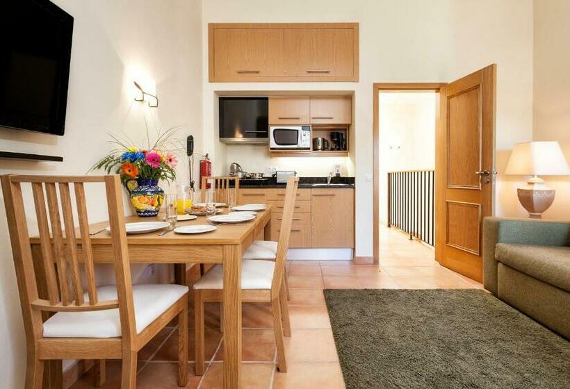 استراحتگاه Pestana Palm Gardens