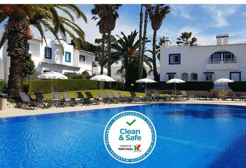 استراحتگاه Pestana Palm Gardens