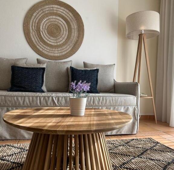 استراحتگاه Pestana Palm Gardens