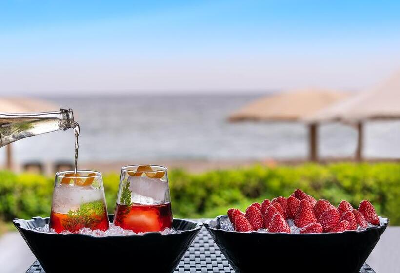 منتجع Pine Beach Belek