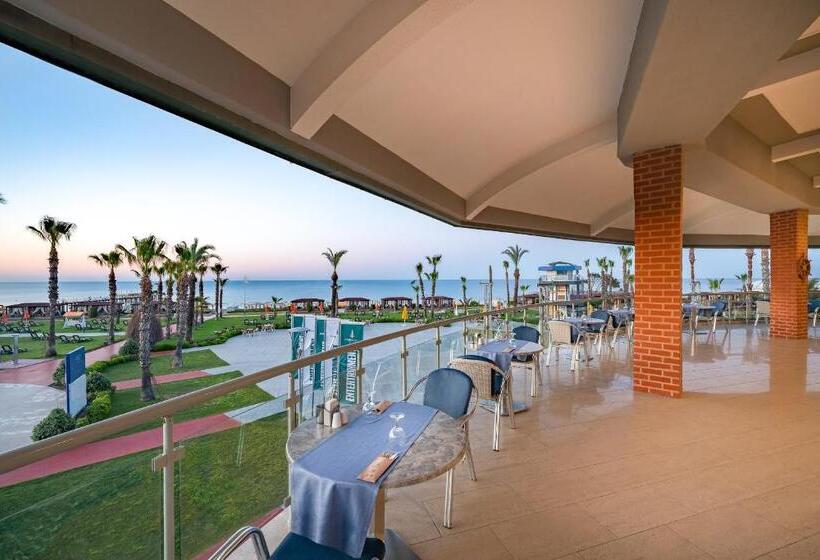 منتجع Pine Beach Belek