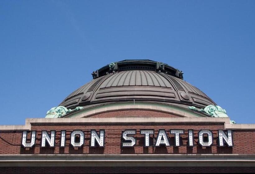 Silver Cloud Hotel Tacoma Waterfront