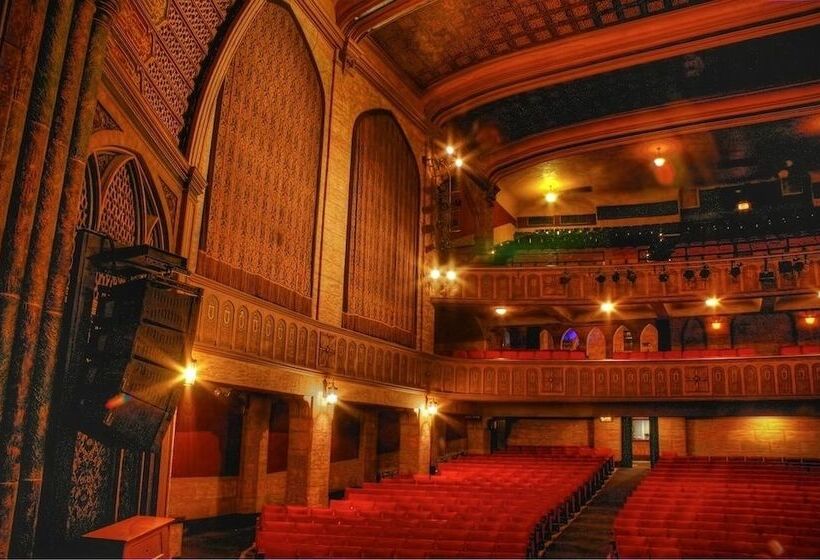 The Grand Hotel   Salem