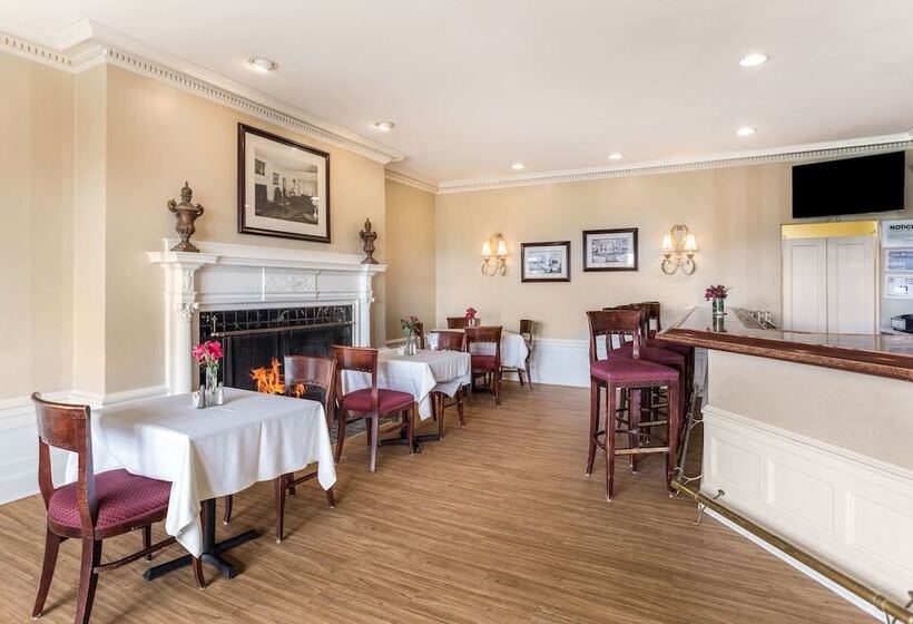 Traditions Hotel & Spa, Ascend Hotel Collection