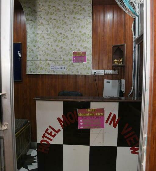 酒店 Mountain View And Rooftop Restaurant