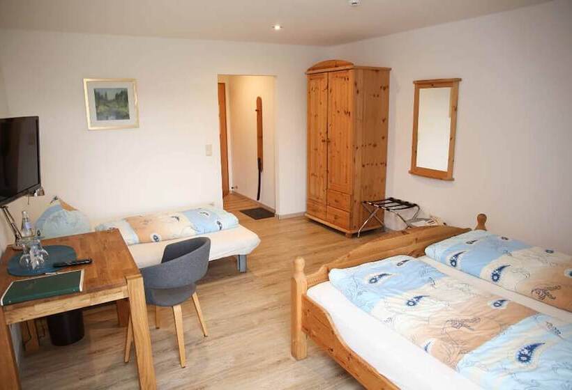 فندق صغير Gasthof Schloßbräu Lintach