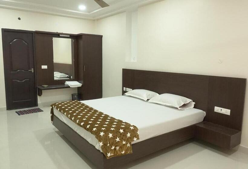 فندق صغير Sri Krishna Residency