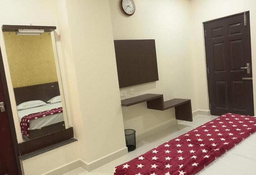 호스텔 Sri Krishna Residency