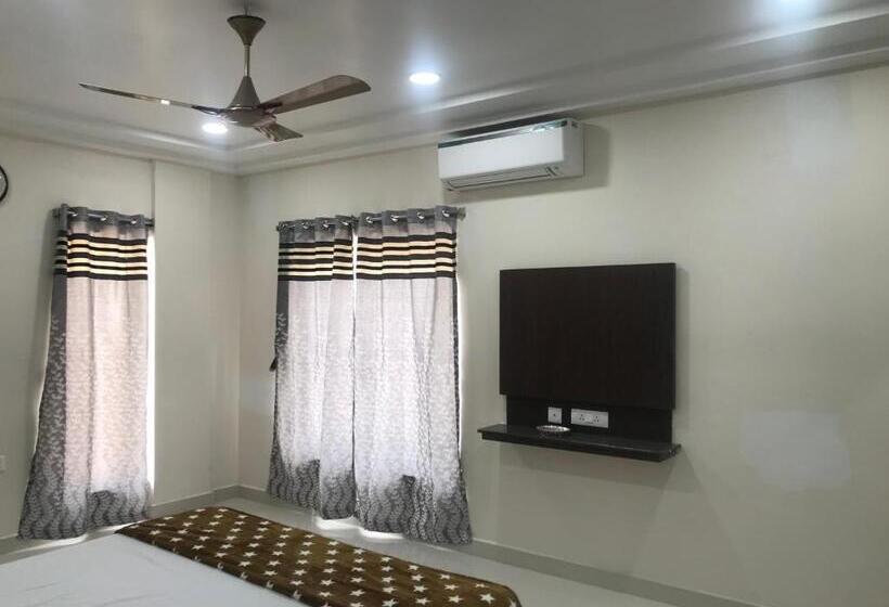 호스텔 Sri Krishna Residency