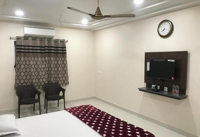 호스텔 Sri Krishna Residency