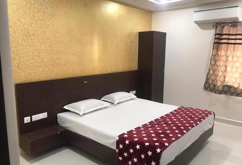 فندق صغير Sri Krishna Residency
