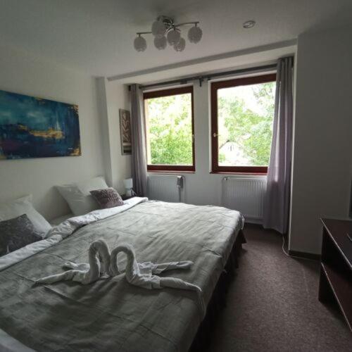 Bed and Breakfast éden Lounge Restaurant & Pension