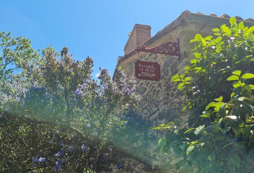 ベッドアンドブレックファースト Gîte Et Chambres D'hôtes Du Petit Moulin