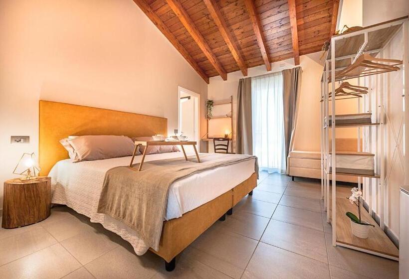 مبيت وإفطار Le Ferrerie Agriturismo Fattoria Marchesini