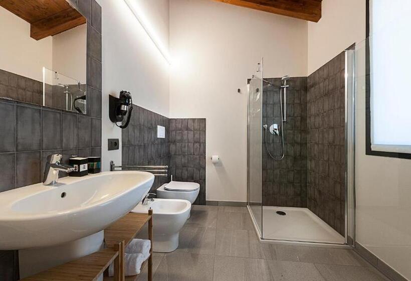 مبيت وإفطار Le Ferrerie Agriturismo Fattoria Marchesini