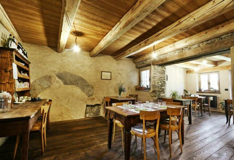 ベッドアンドブレックファースト Locanda Al Torch   Ristorante E Camere