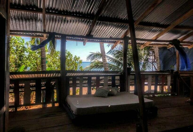 ベッドアンドブレックファースト Surfhost