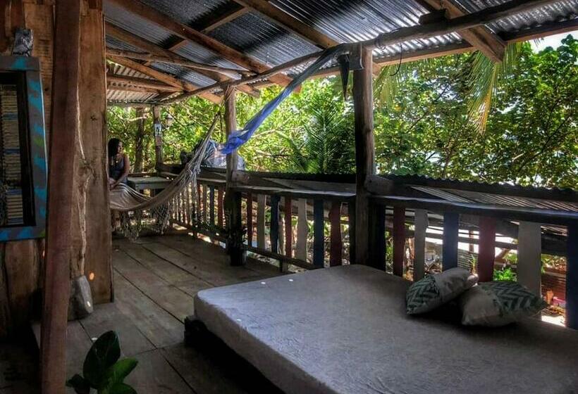 Bed and Breakfast Surfhost