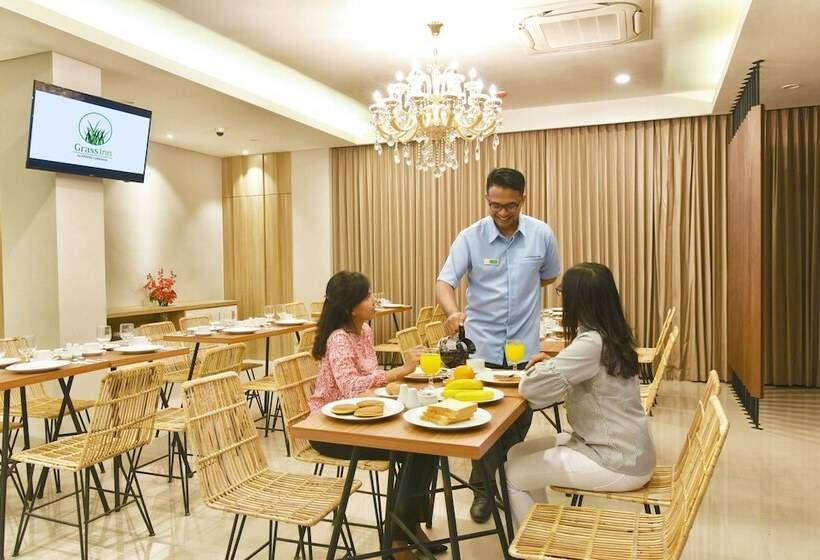 Grass Inn Hotel Solo