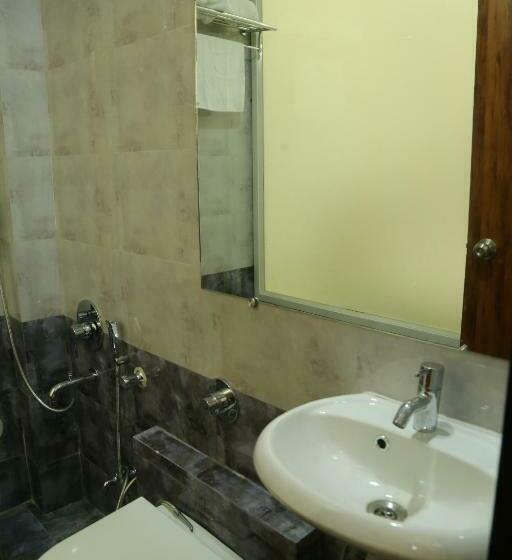 Hotel Aamantran At Fort Maheshwar