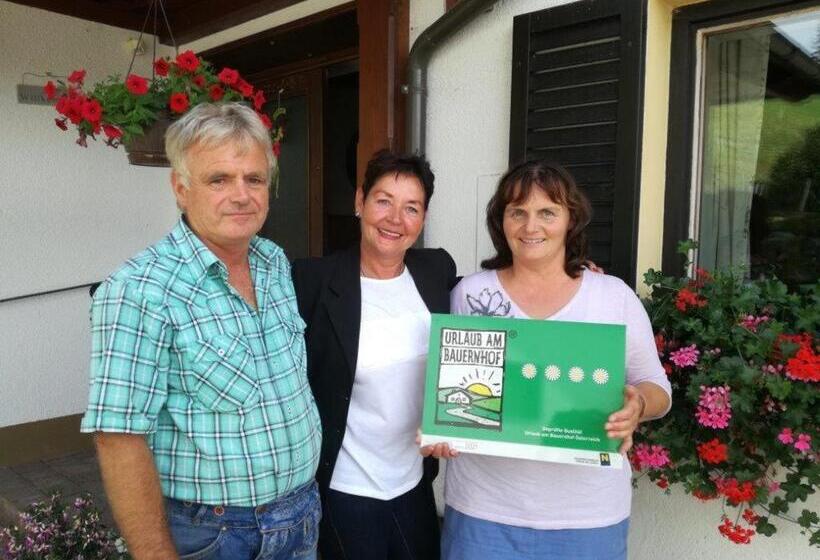 בית מלון כפרי Bio Bauernhof Moas