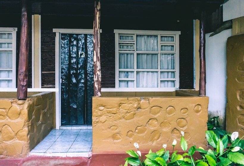 فندق Cabinas El Prado