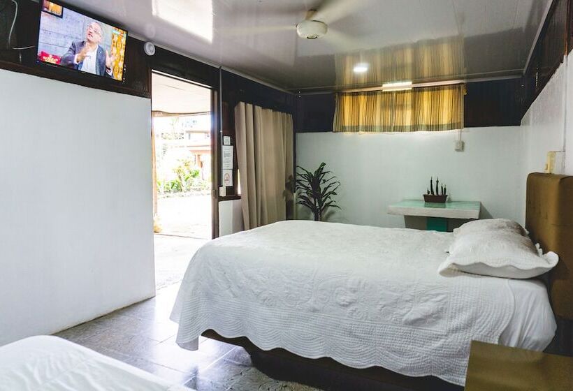 فندق Cabinas El Prado