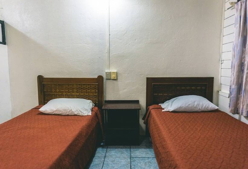 فندق Cabinas El Prado