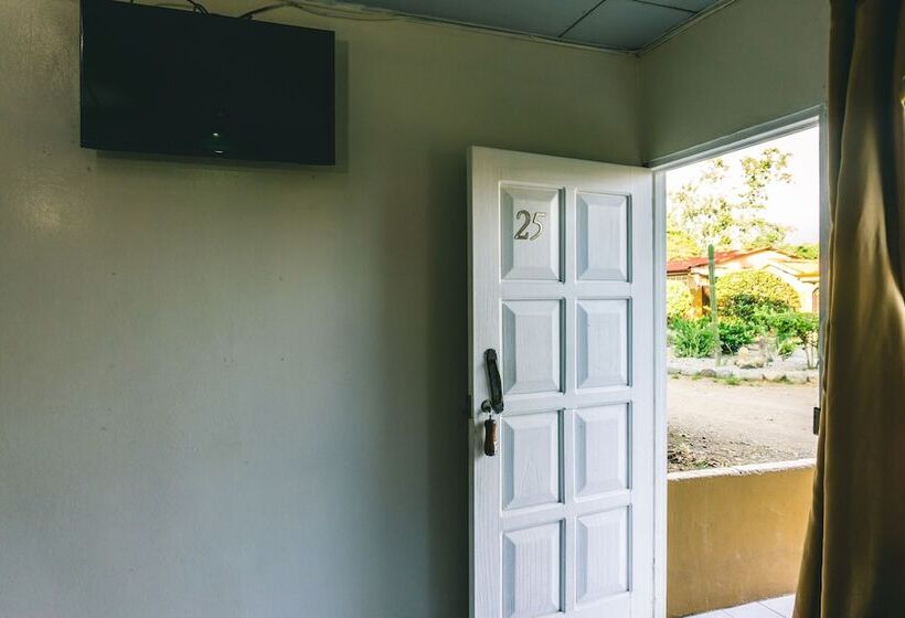 فندق Cabinas El Prado