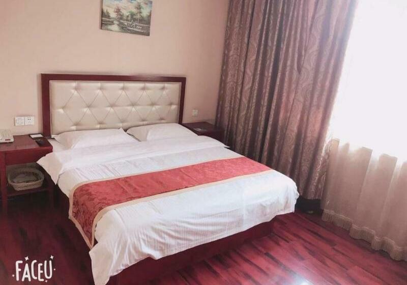 Отель Greentree Inn Shandong Jining Chongzhou Train Statiom Beishuncheng Street Express