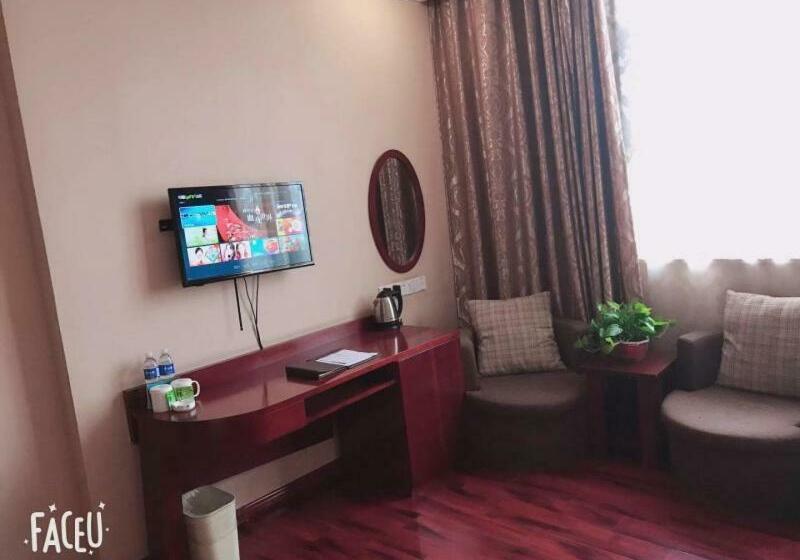 Отель Greentree Inn Shandong Jining Chongzhou Train Statiom Beishuncheng Street Express