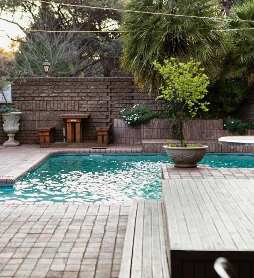 فندق Kathu Gamagara Lodge