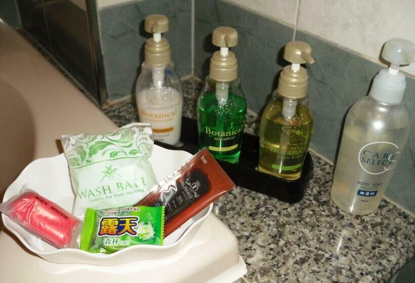 בית מלון כפרי La Festa Kunitachi