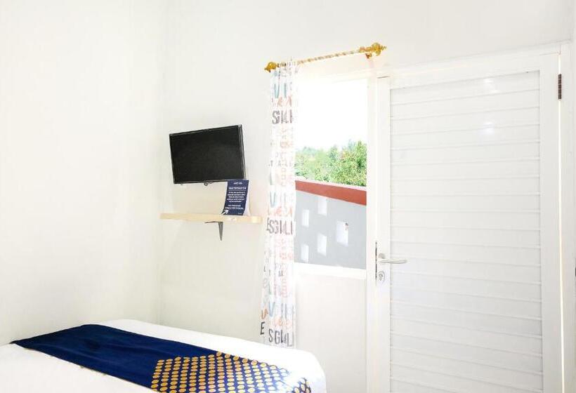 호텔 Omah Pandhoek Family Syariah By Stayku