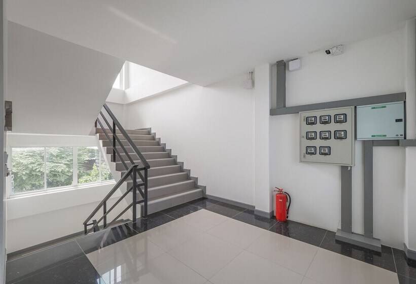 Отель K&k Apartment