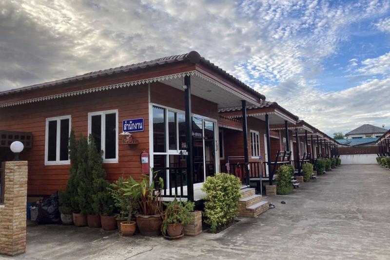 בית מלון כפרי Oyo 1166 Train Way Resort