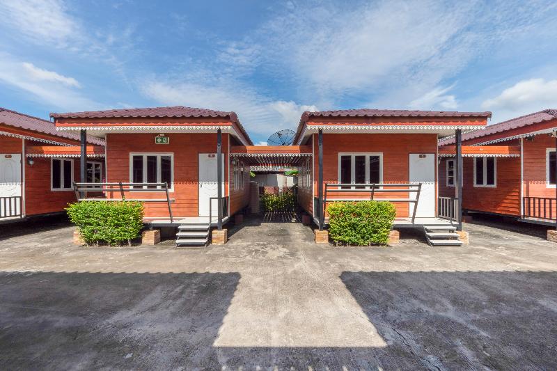 בית מלון כפרי Oyo 1166 Train Way Resort