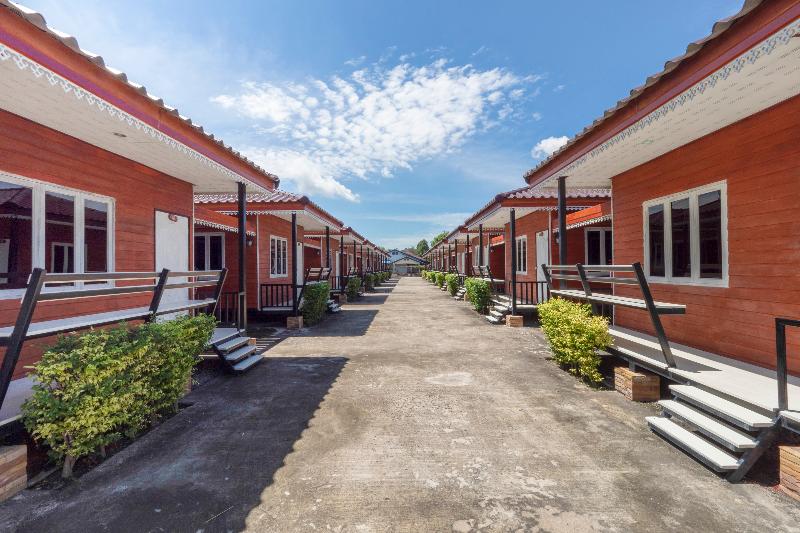 בית מלון כפרי Oyo 1166 Train Way Resort