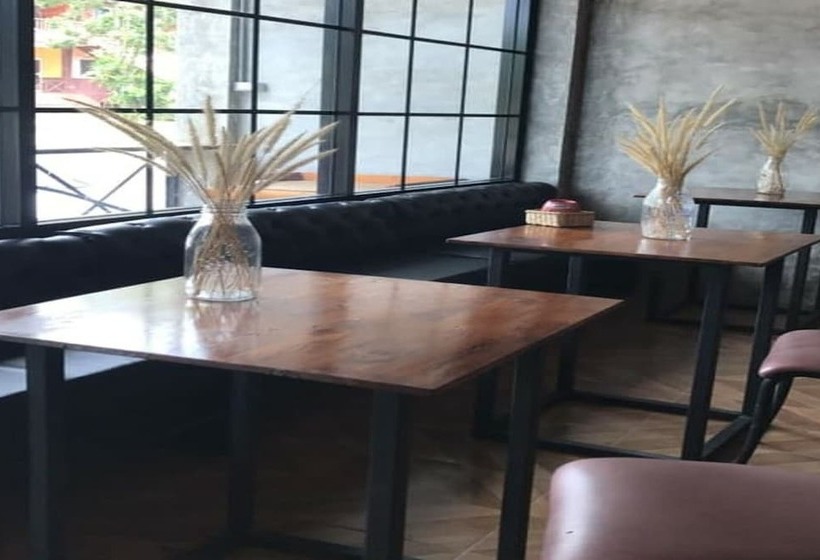 فندق Oyo 1167 Ban Pa Rim Khuean