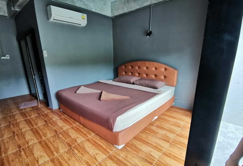 فندق Oyo 1167 Ban Pa Rim Khuean