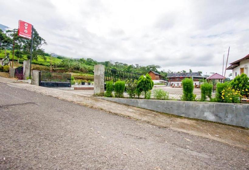 ホテル Oyo 3087 Putri Sriwijaya  & Resort Syariah